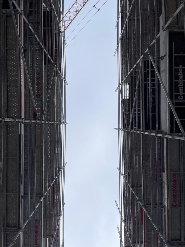 Obra de aplicação de capoto weber em prédio Torres Vedras